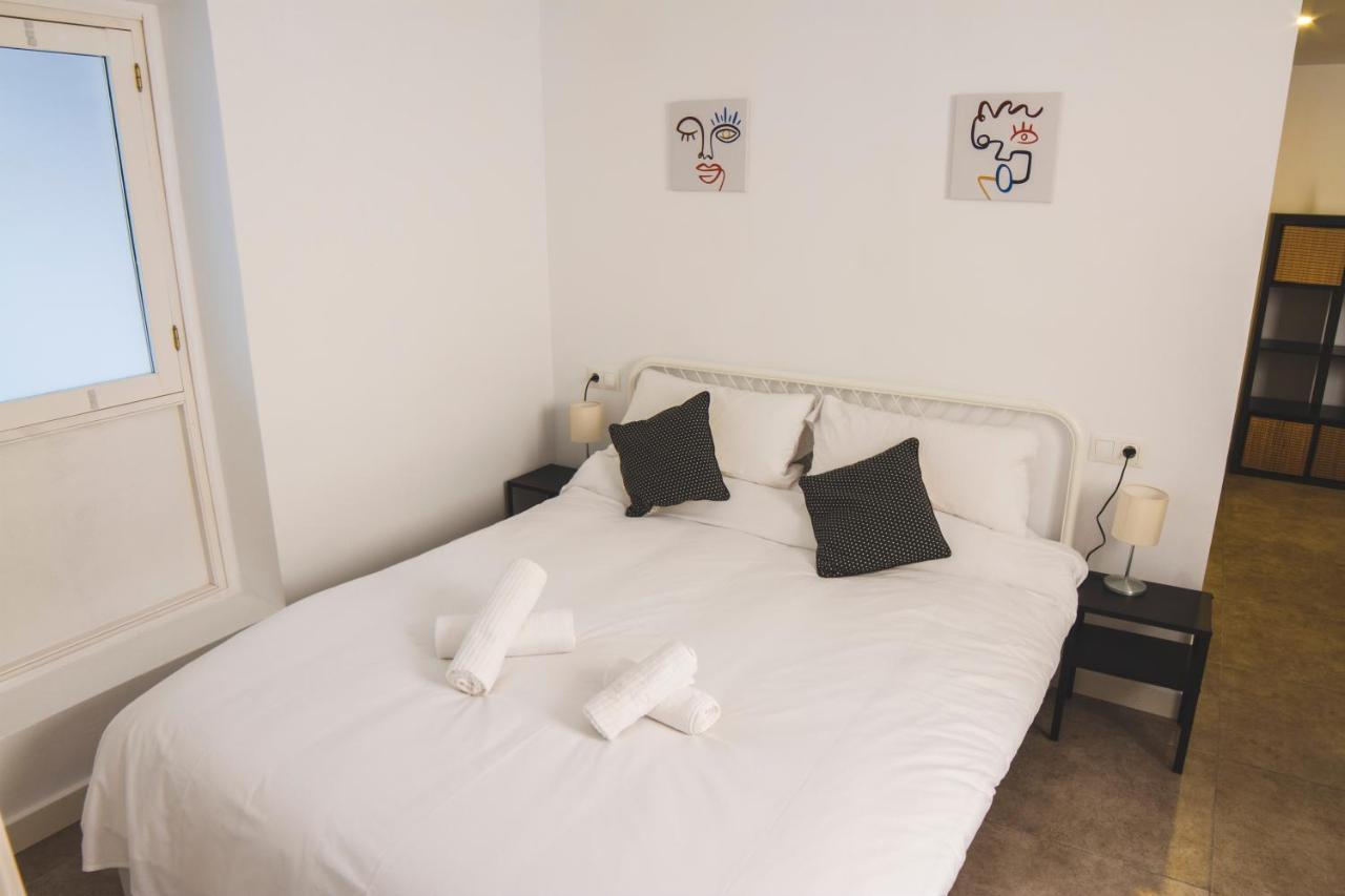 Cdz - Botica, Encantador Apartamento En Pleno Centro Historico Cadice Esterno foto